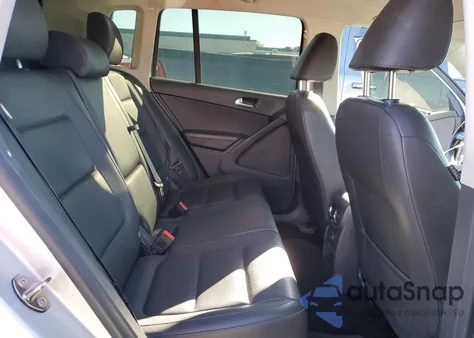 2016 Volkswagen Tiguan S from USA, damaged, VIN WVGBV7AX5GW520177